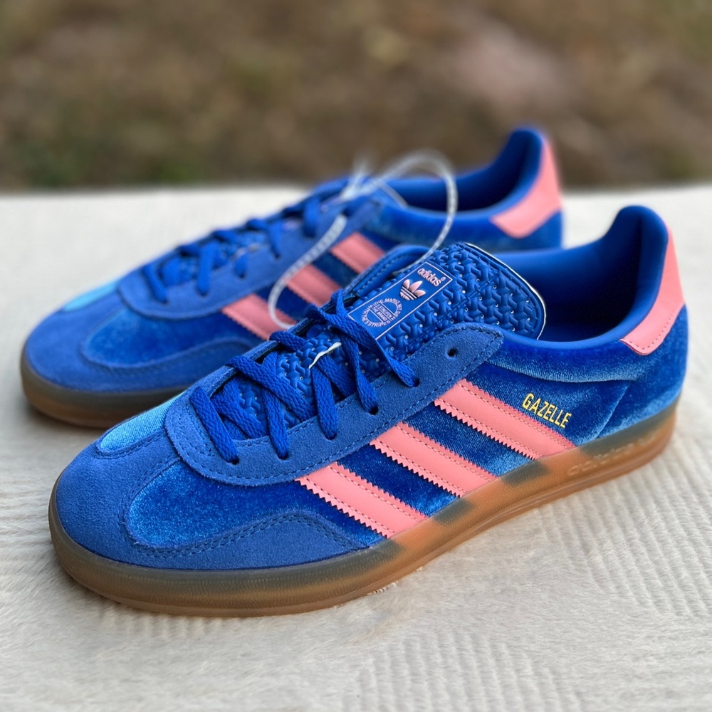 NEW Womens Size 9 Adidas Gazelle Indoor Velvet Pack Blue Semi Pink Spark Sneaker